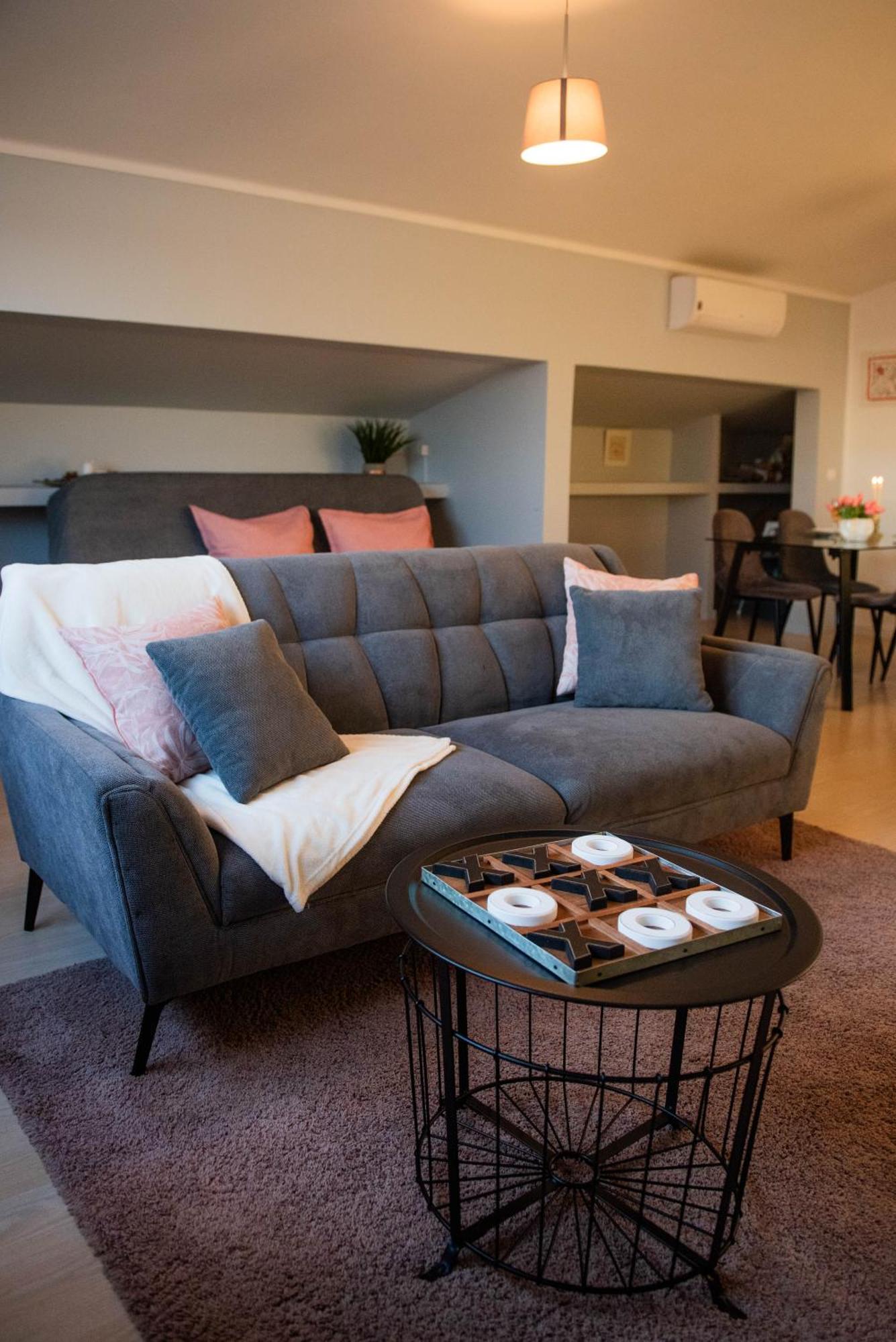 Apartment Viana Rooftop House - In The Historic Center With River View *