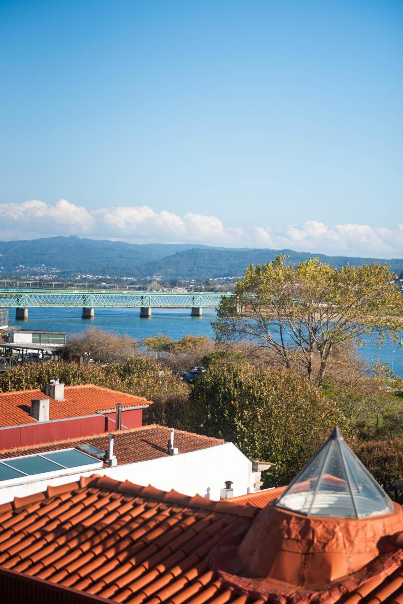 Viana Rooftop House - In The Historic Center With River View * Viana do Castelo